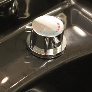 water mixer for sink basin